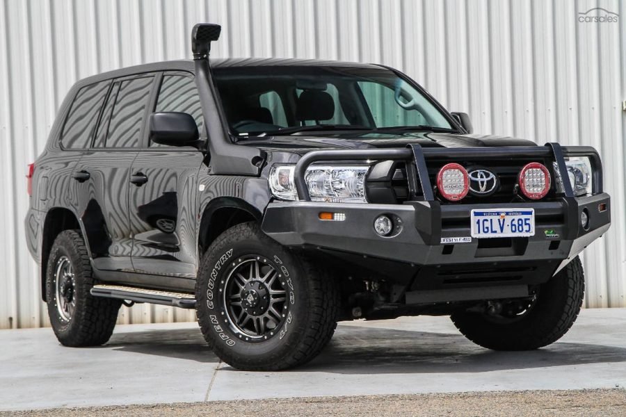 LandCruiser V8