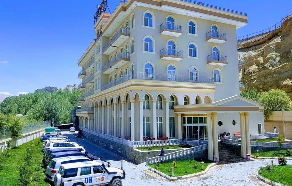Gholghola Hotel By the Buddhas