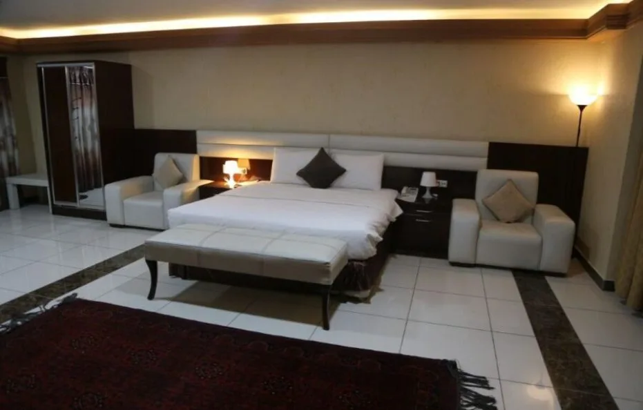 BURJ GHAZANFAR HOTEL