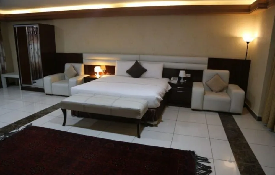 BURJ GHAZANFAR HOTEL