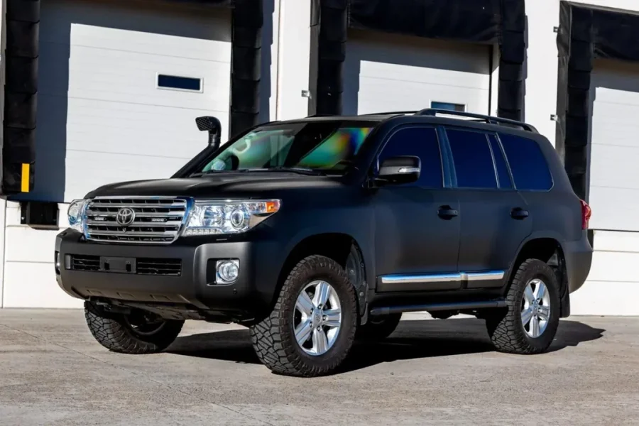 Armoured LandCruiser